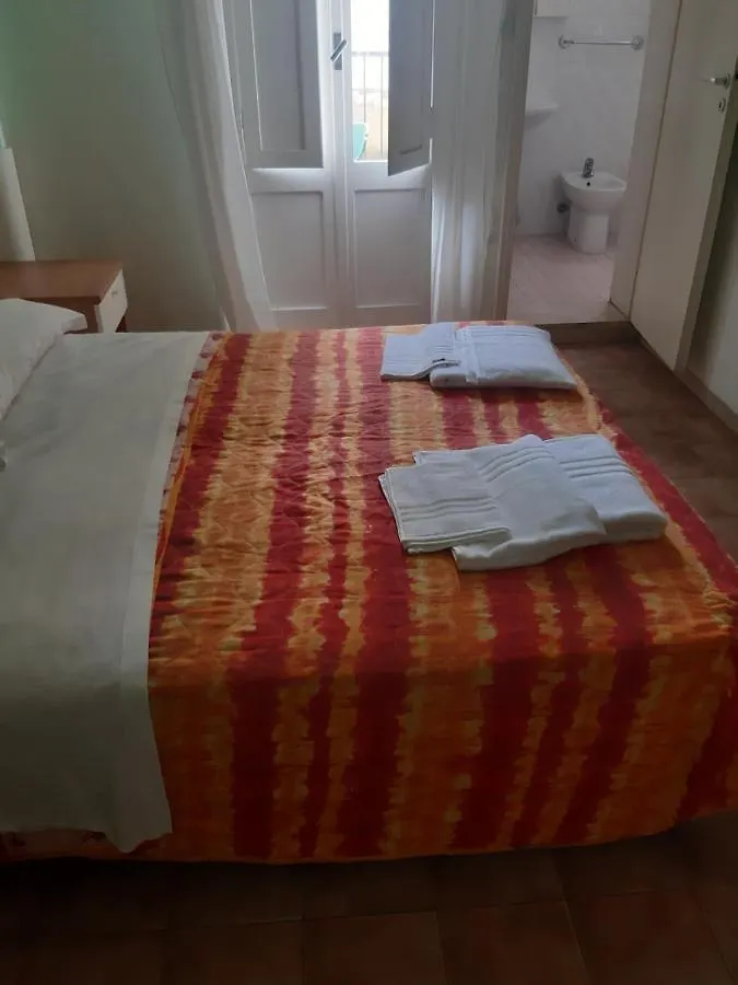 Ostello Albergo Majorca Rimini